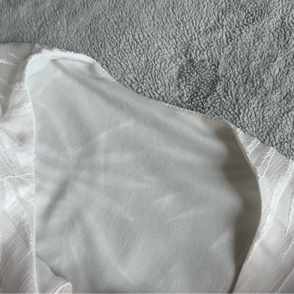 Show Me Your Mumu Knockout Boho Bell Sleeve Palm Dress Coastal Beach Bride White - Picture 13 of 15